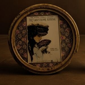 Vintage Floral Decorative Plate